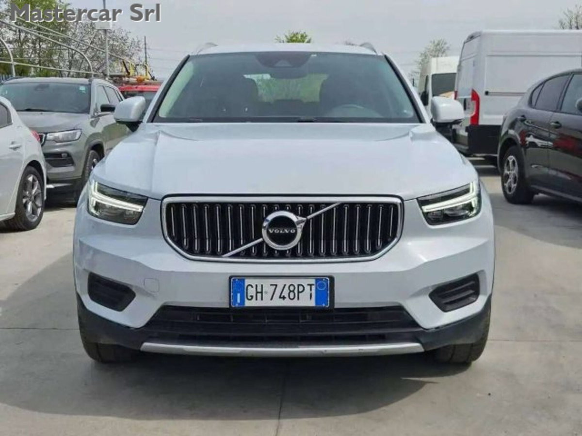 Volvo XC40 T4 Recharge Plug-in Hybrid Inscription (3)