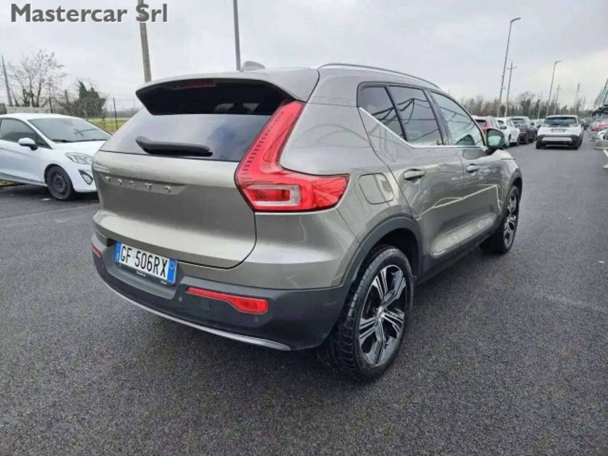 Volvo XC40 T5 Recharge Plug-in Hybrid Inscription Expression (5)