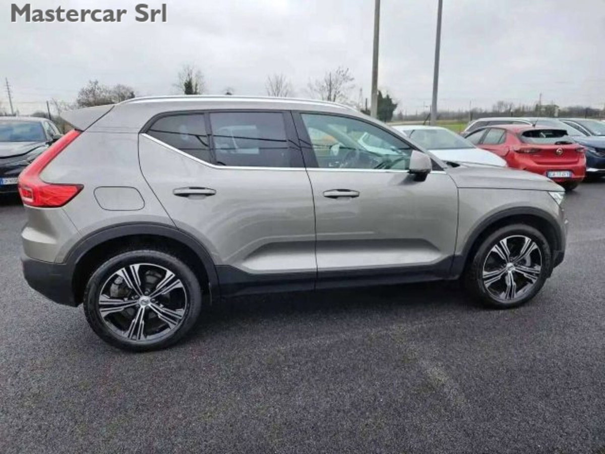 Volvo XC40 T5 Recharge Plug-in Hybrid Inscription Expression (6)