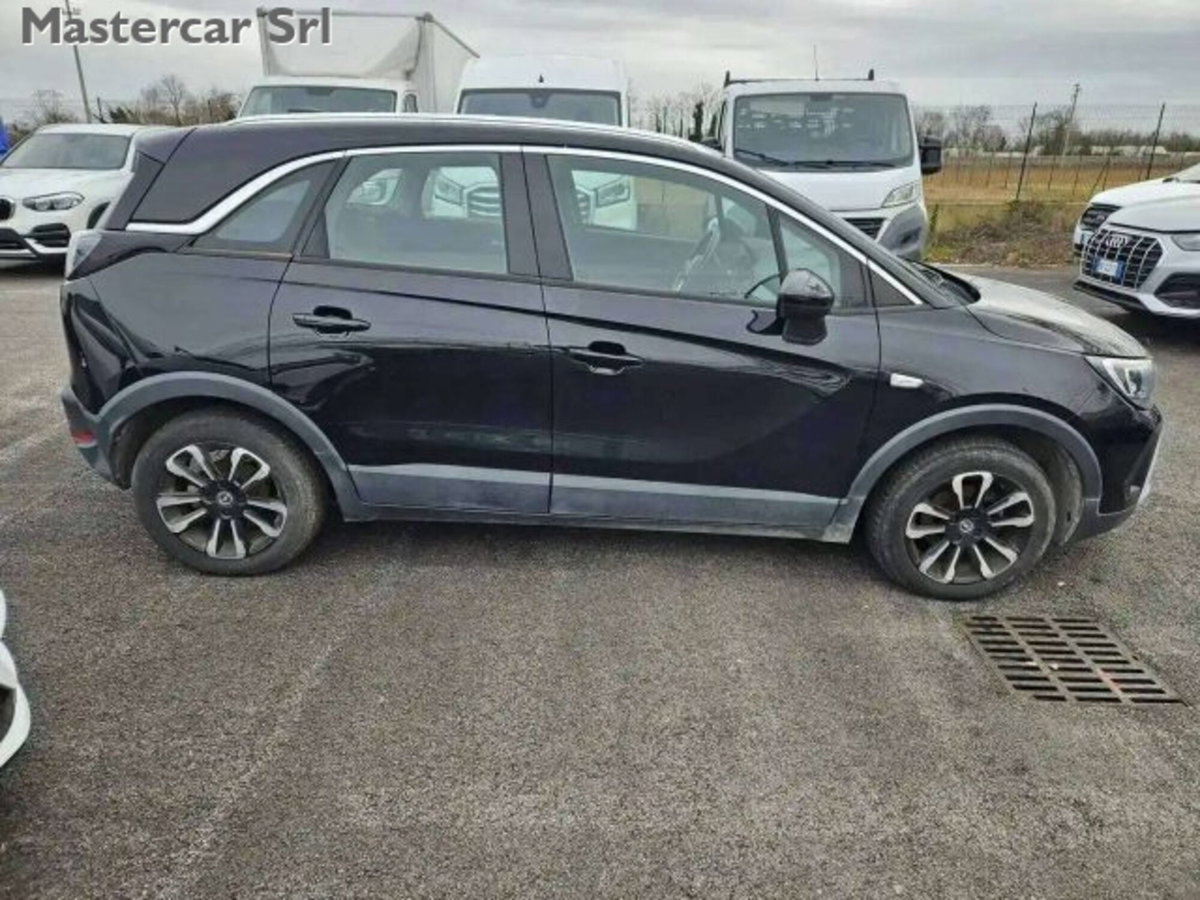 Opel Crossland 1.5 ecotec Elegance 110cv (6)