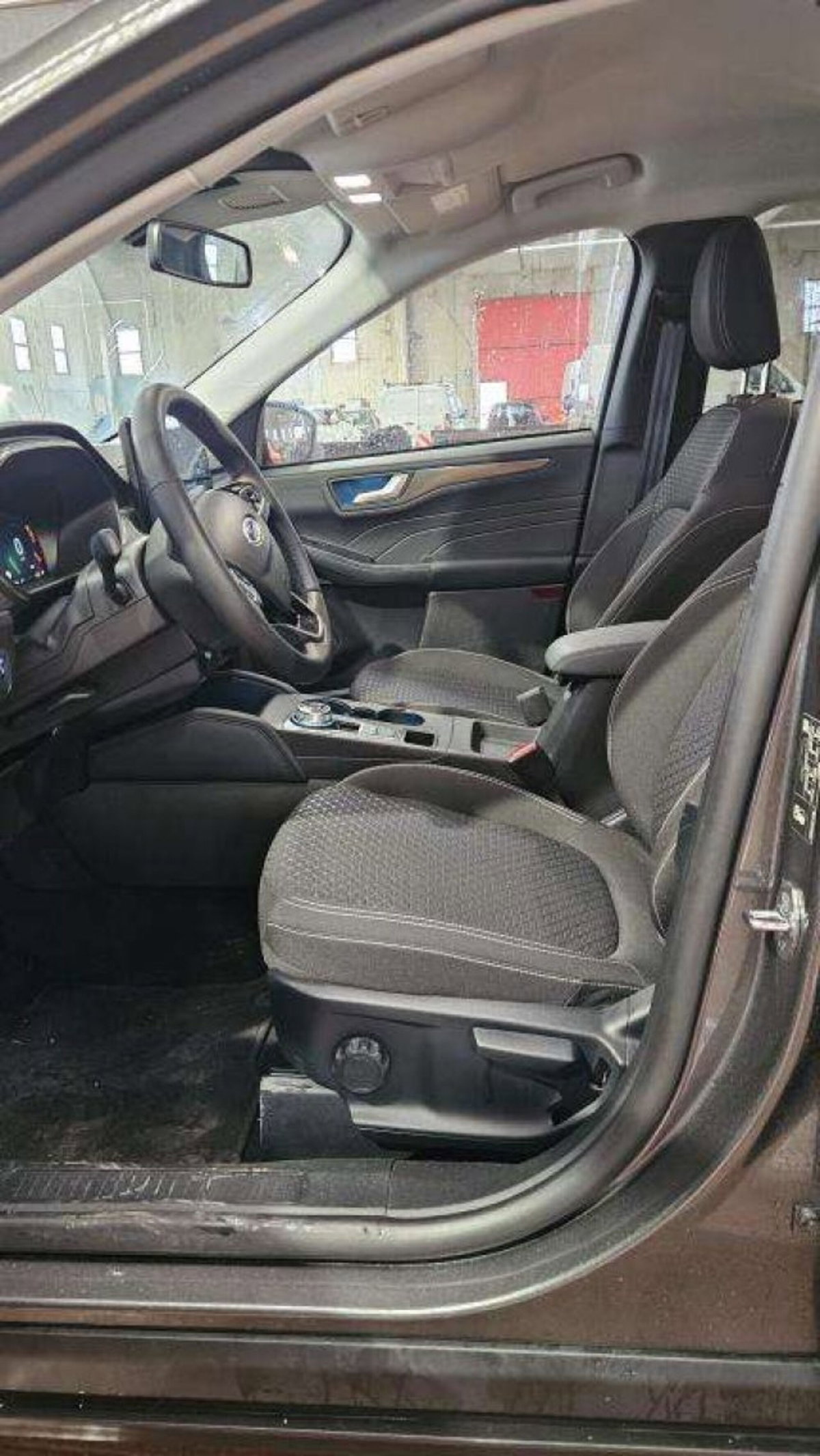 Ford Kuga 2.5 full hybrid Titanium 2wd 180cv auto (9)