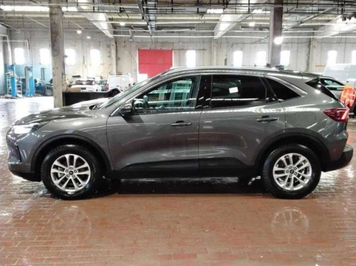 Ford Kuga 2.5 full hybrid Titanium 2wd 180cv auto (4)
