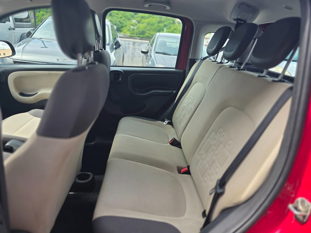 Fiat Panda 0.9 TwinAir Turbo Natural Power Lounge (8)