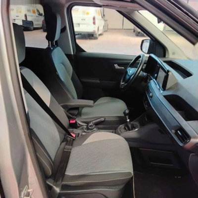 Ford Tourneo Courier 1.0 EcoBoost 100 CV Titanium (12)