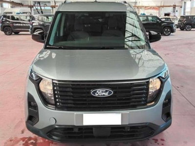 Ford Tourneo Courier 1.0 EcoBoost 100 CV Titanium (2)