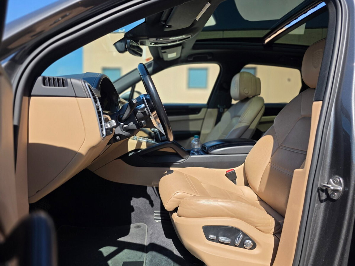 Porsche Cayenne Coupé 3.0 V6 (14)