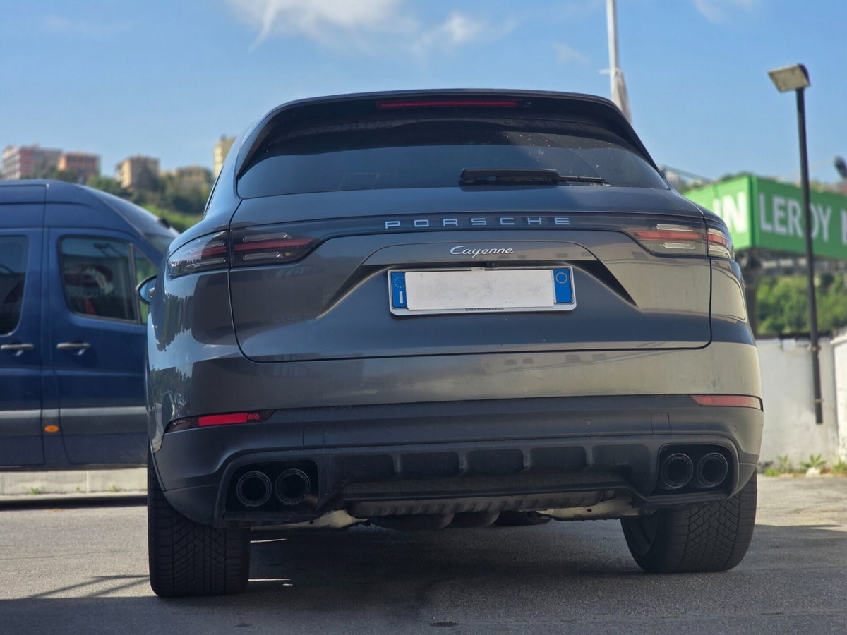 Porsche Cayenne Coupé 3.0 V6 (7)
