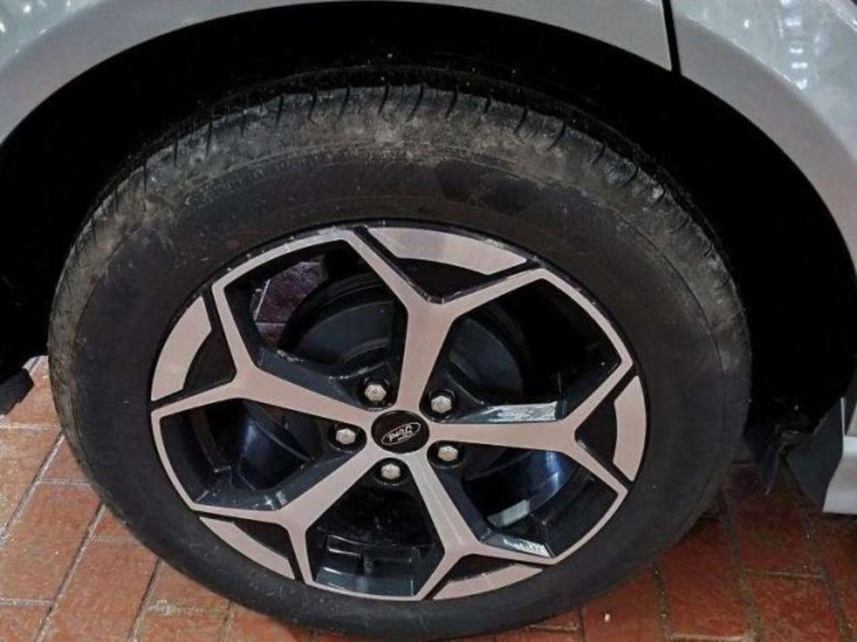 Ford Puma 1.0 EcoBoost Hybrid 125 CV S&S ST-Line Design 2 (12)