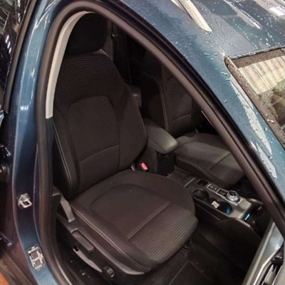 Ford Focus Station Wagon 1.5 ecoblue Titanium Edition 115cv auto (10)