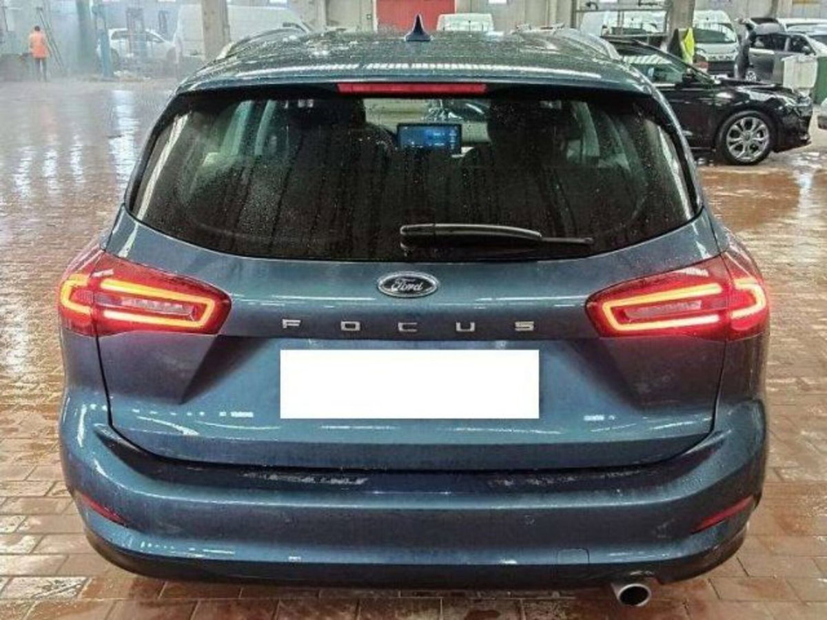 Ford Focus Station Wagon 1.5 ecoblue Titanium Edition 115cv auto (5)