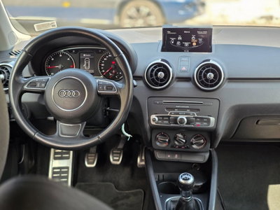 Audi A1 1.6 TDI 116 CV Metal (9)