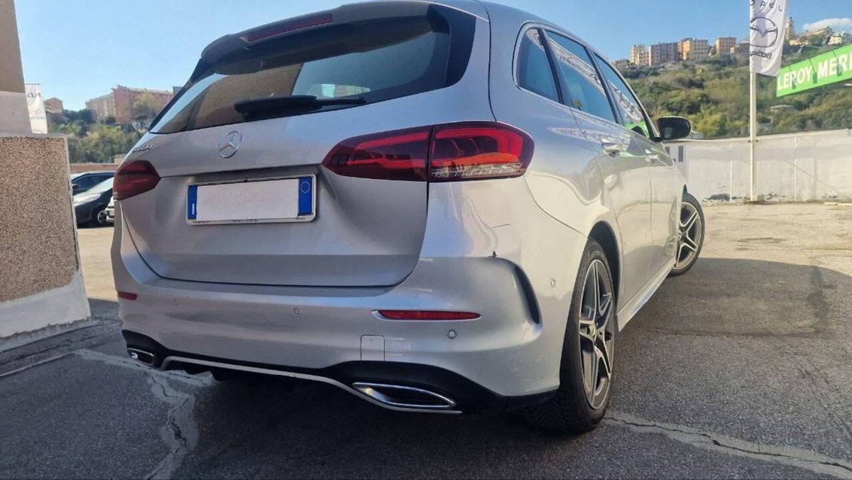 Mercedes-Benz Classe B 180 d Automatic Premium (5)