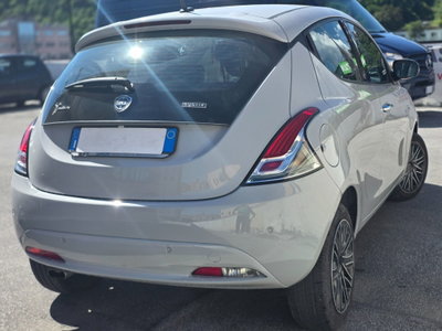 Lancia Ypsilon 1.0 FireFly 5 porte S&S Hybrid Ecochic Gold (7)