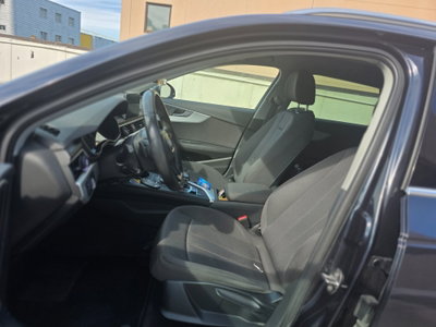 Audi A4 Avant 2.0 TDI 150 CV ultra S tronic Business (9)
