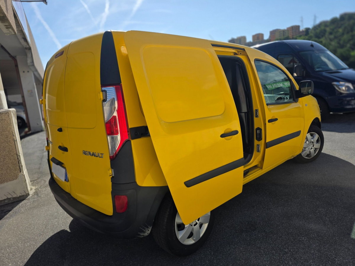 Renault Kangoo 1.5 dCi 90CV F.AP. Stop & Start 5 porte Energy (8)