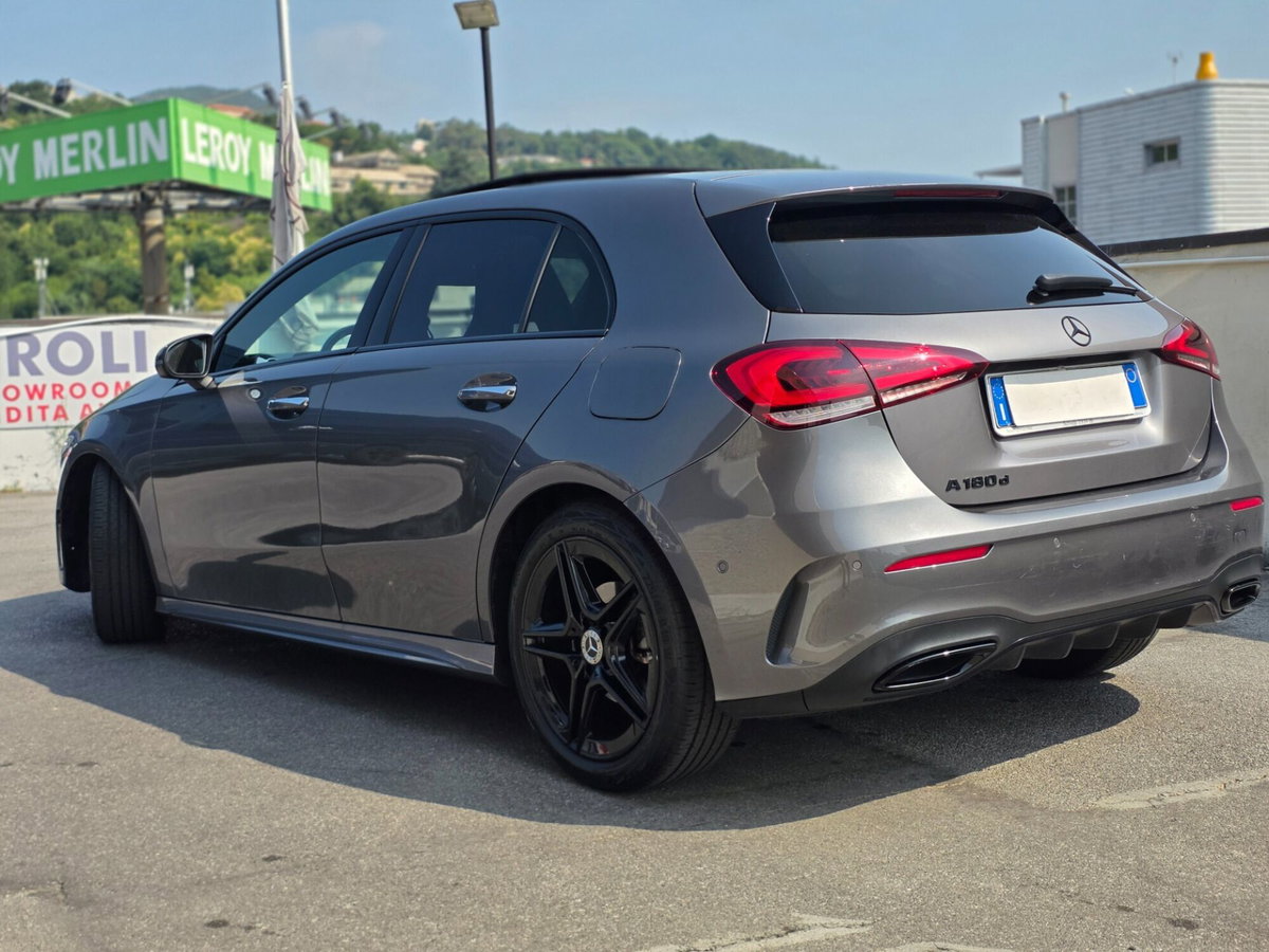 Mercedes-Benz Classe A 180 d Automatic Premium (5)