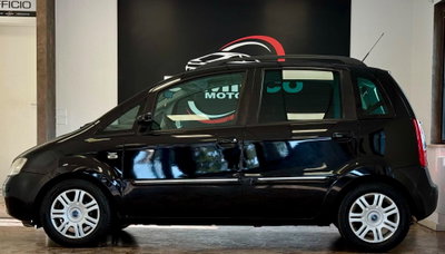 Fiat Idea 1.4 16V Emotion (8)