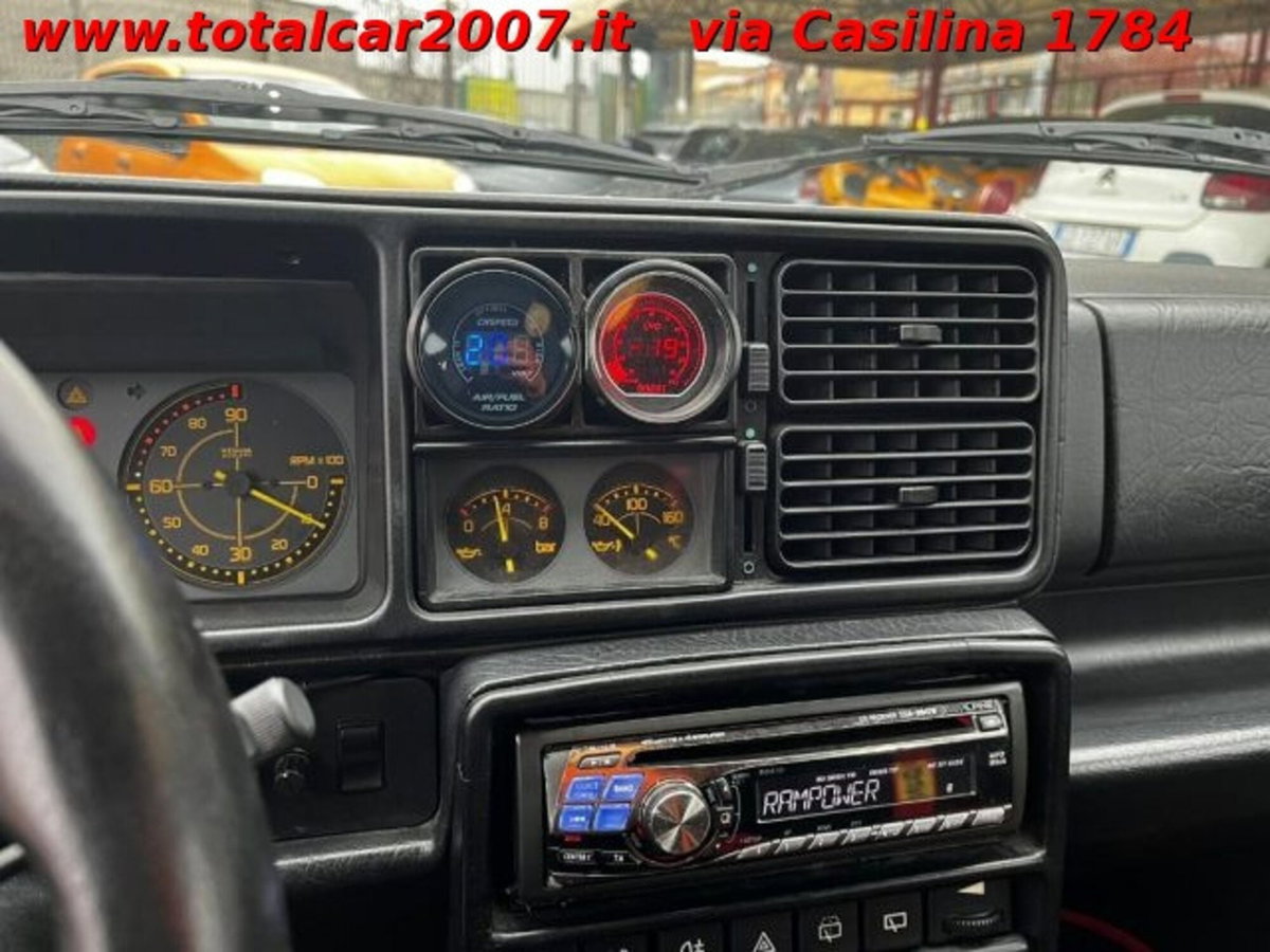 Lancia Delta turbo 16V HF integrale (15)