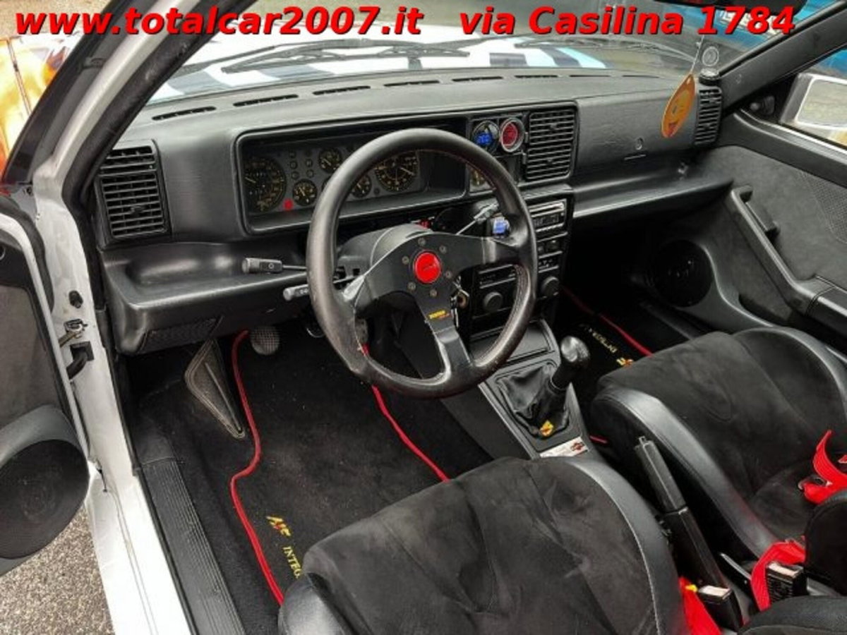 Lancia Delta turbo 16V HF integrale (19)
