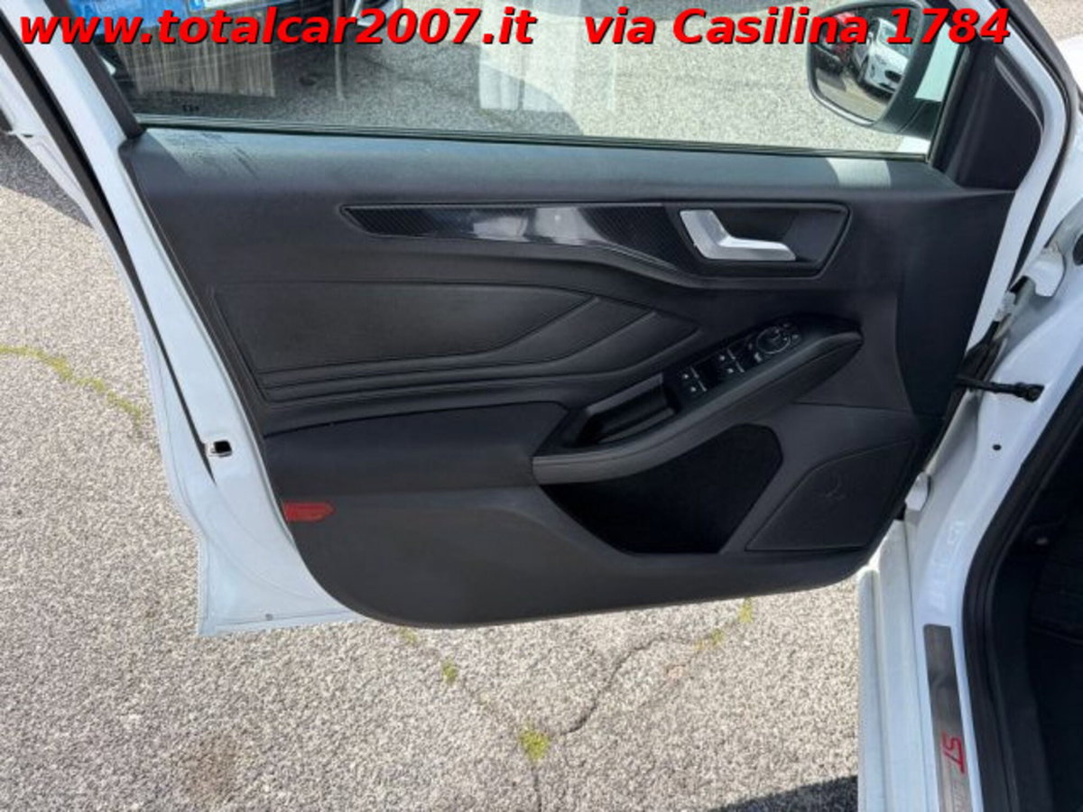 Ford Focus 1.0 EcoBoost Hybrid 125 CV Powershift 5p. ST-Line X (16)