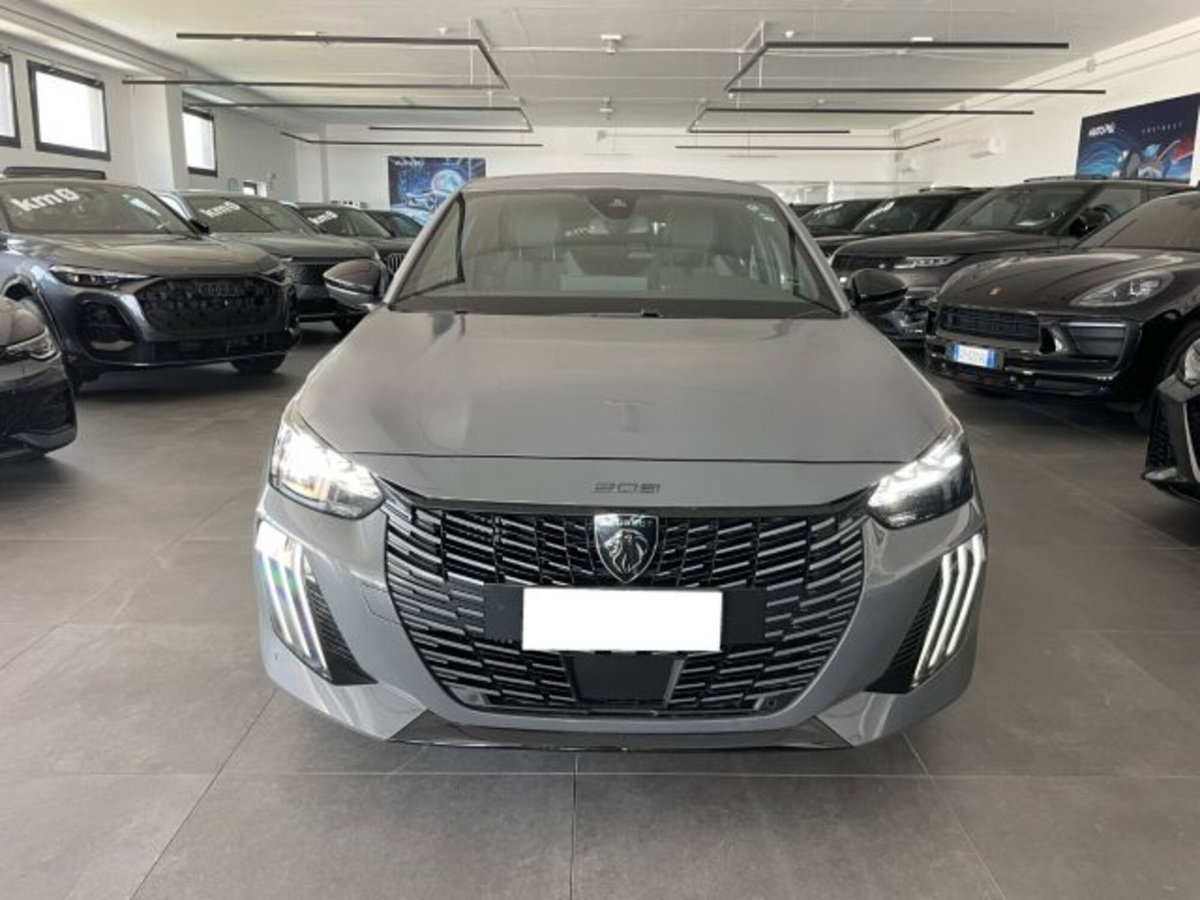 Peugeot 208 51 kWh GT (14)