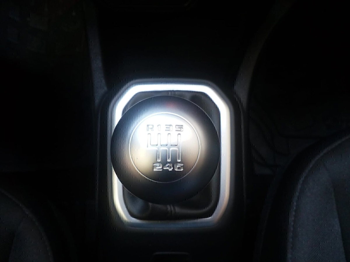 Jeep Renegade 1.6 Mjt 120 CV Longitude (18)