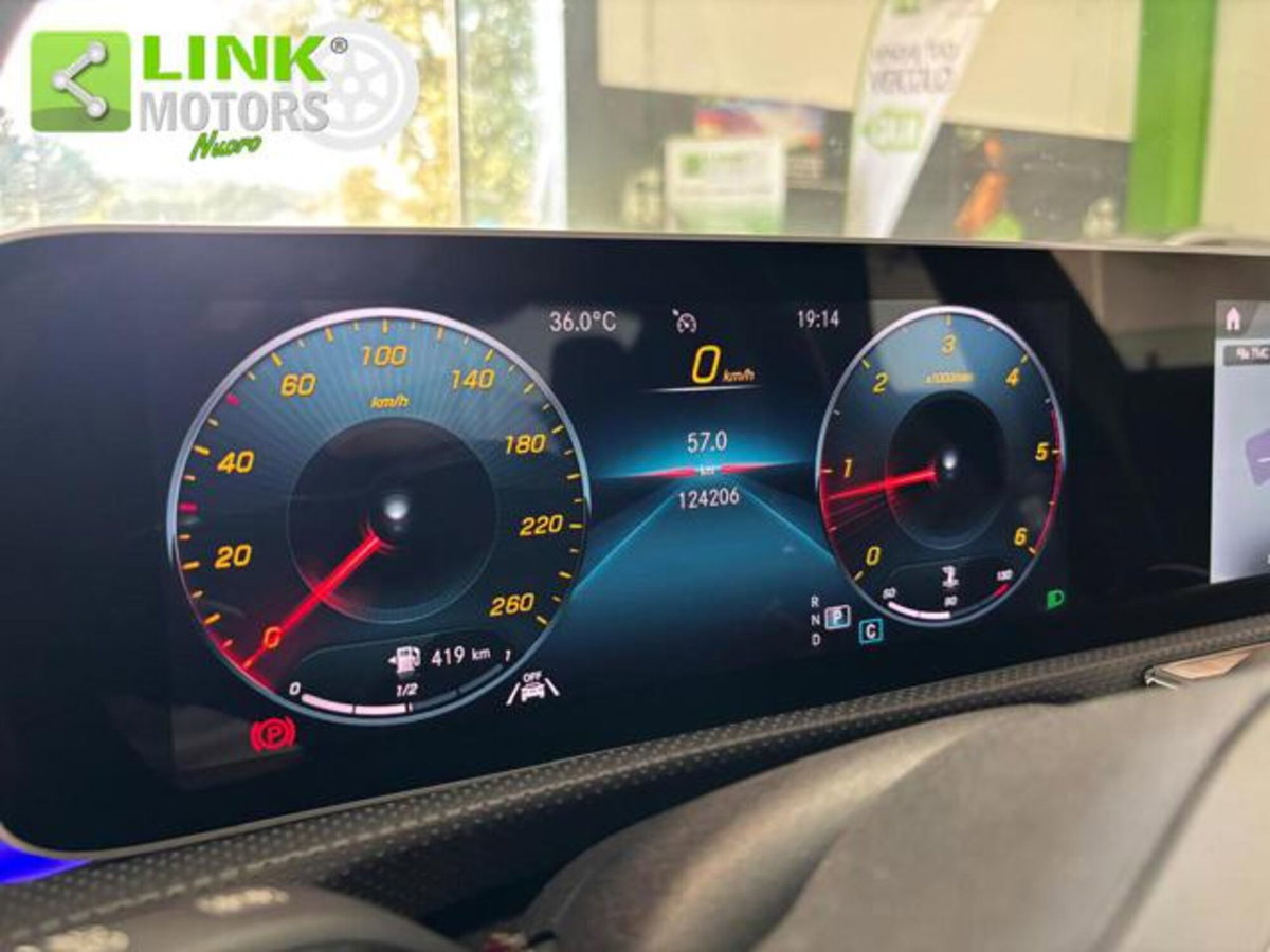 Mercedes-Benz CLA 220 d Automatic Premium (16)