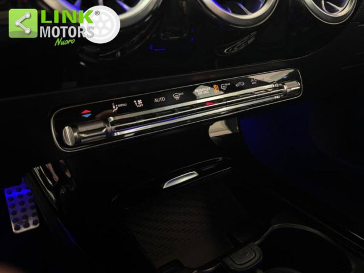 Mercedes-Benz CLA 220 d Automatic Premium (19)