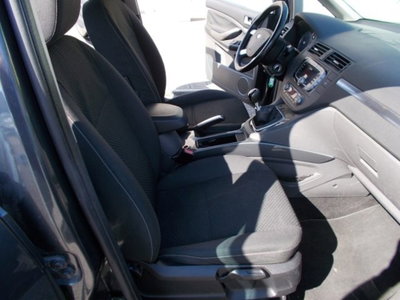 Ford C-Max 2.0 TDCi 136 CV Titanium DPF (15)