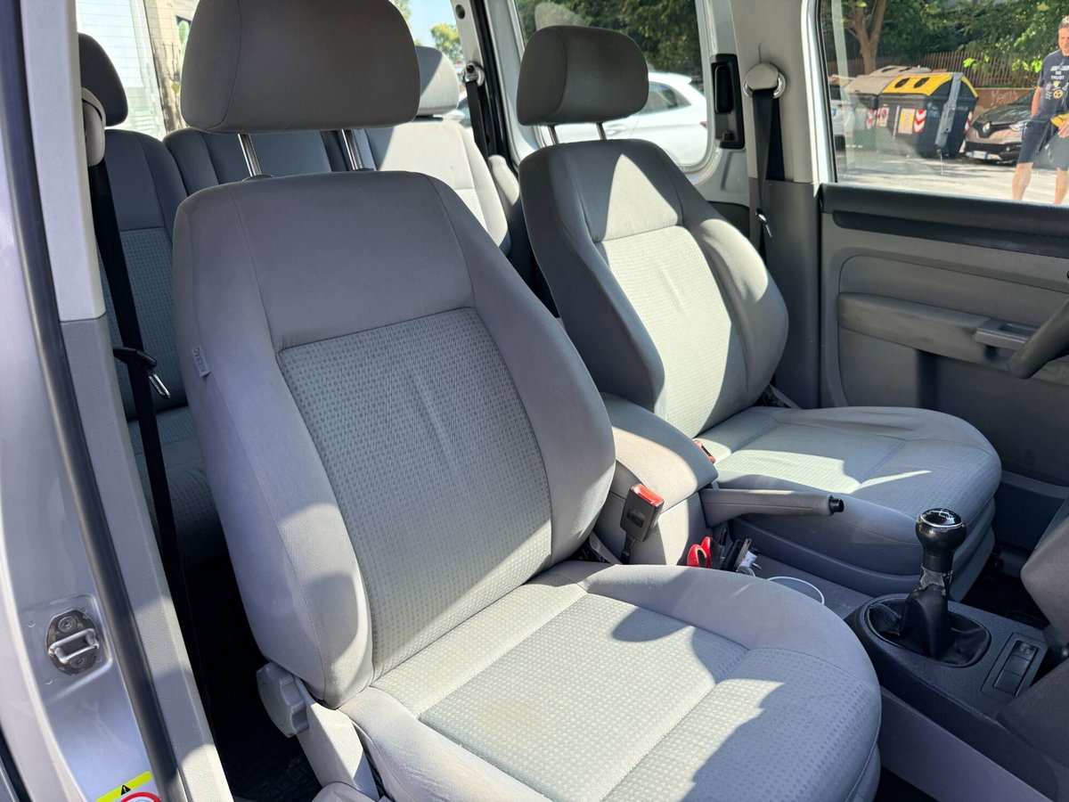 Volkswagen Veicoli Commerciali Caddy 2.0 Ecofuel 4p. Kombi (14)