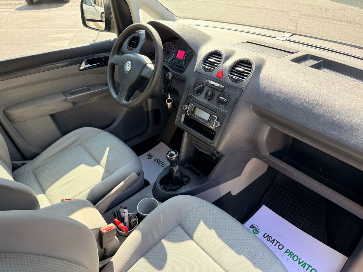 Volkswagen Veicoli Commerciali Caddy 2.0 Ecofuel 4p. Kombi (15)