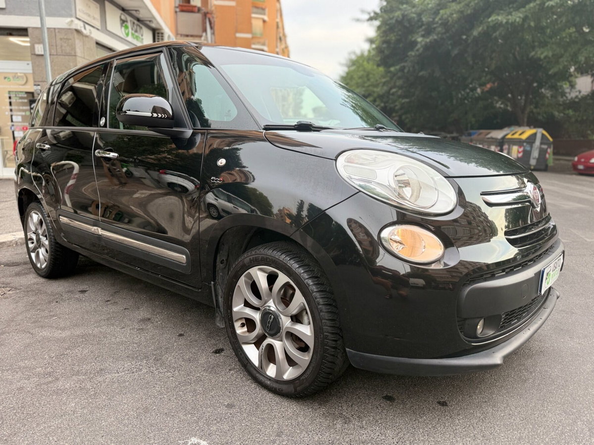 Fiat 500L Living 0.9 TwinAir Turbo Natural Power Lounge (3)