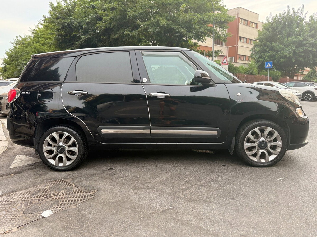 Fiat 500L Living 0.9 TwinAir Turbo Natural Power Lounge (4)