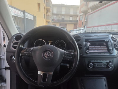 Volkswagen Tiguan 2.0 TDI 140 CV Sport & Style BlueMotion Tech. (14)