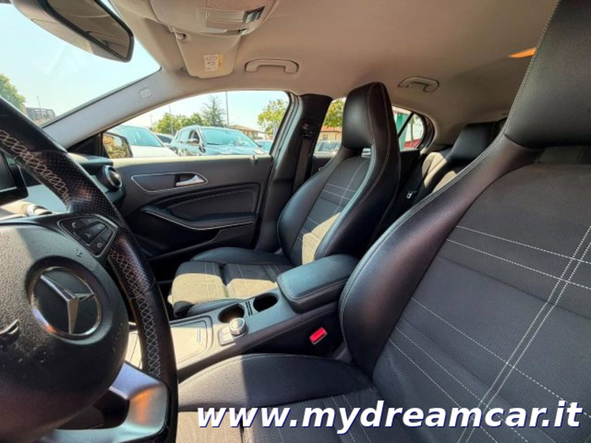 Mercedes-Benz GLA SUV 200 d Automatic Sport (7)