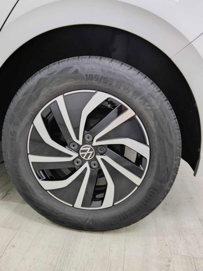 Volkswagen Polo 1.0 EVO (6)