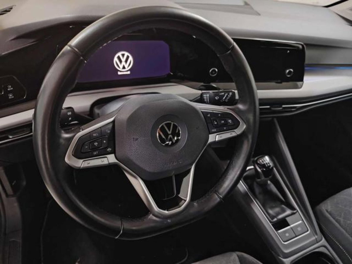 Volkswagen Golf 1.0 TSI EVO Life (6)