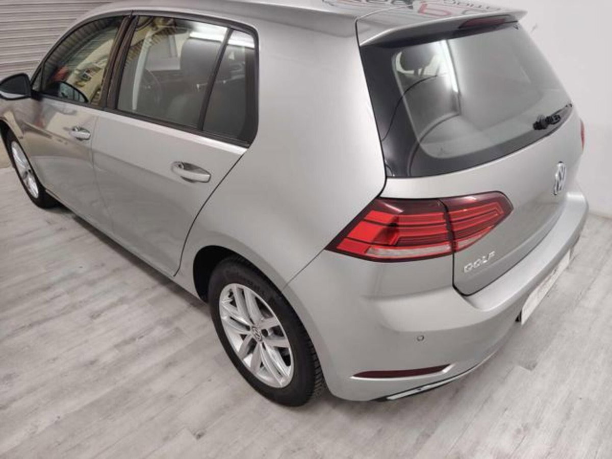 Volkswagen Golf 1.0 TSI 115 CV 5p. Comfortline BlueMotion (3)