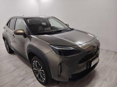 Toyota Yaris Cross 1.5 Hybrid 5p. E-CVT Lounge (2)