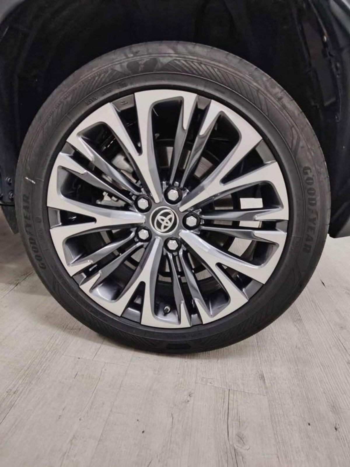 Toyota Yaris Cross 1.5 Hybrid 5p. E-CVT Lounge (8)
