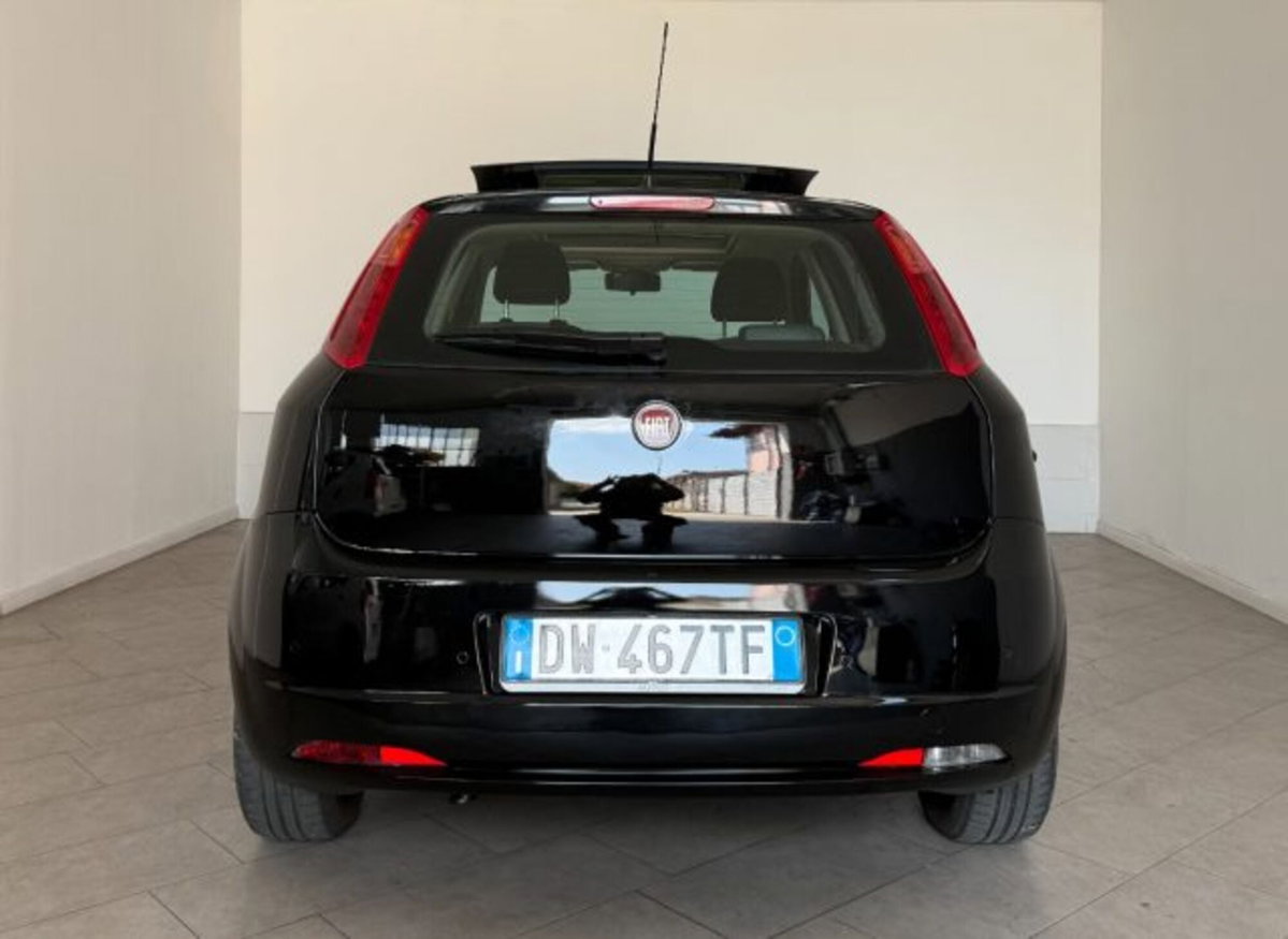 Fiat Grande Punto 1.4 GPL 5 porte Dynamic (6)