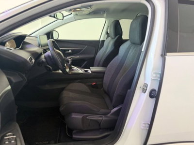Peugeot 3008 PureTech Turbo 130 S&S Allure Pack (18)