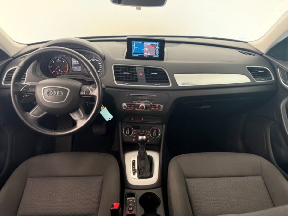 Audi Q3 2.0 TDI 150 CV quattro S tronic (11)