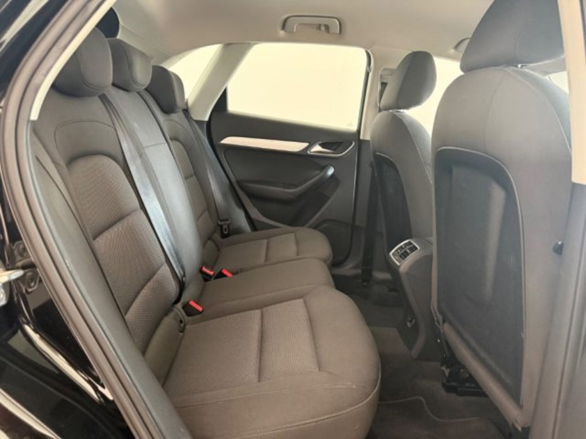 Audi Q3 2.0 TDI 150 CV quattro S tronic (5)