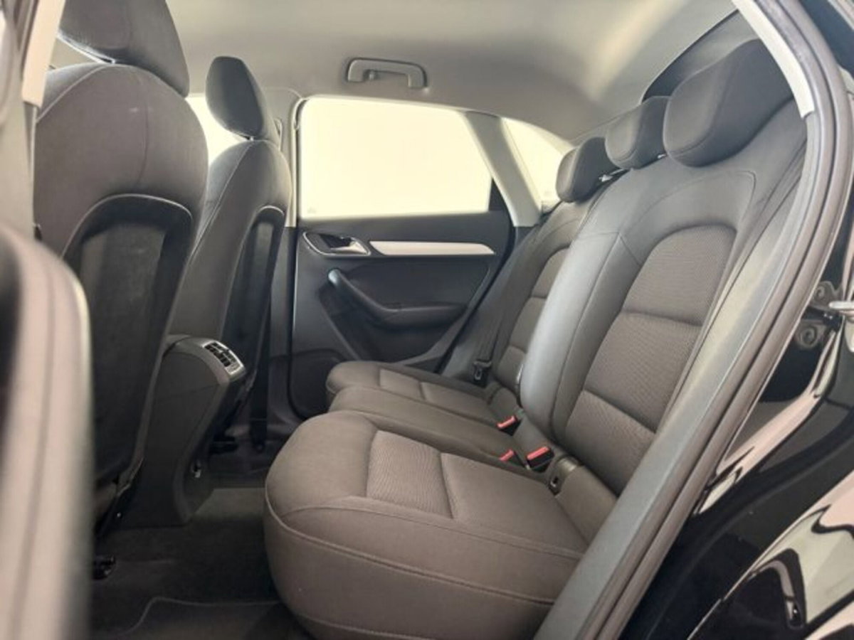 Audi Q3 2.0 TDI 150 CV quattro S tronic (8)