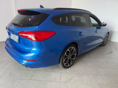 Ford Focus Station Wagon 1.0 EcoBoost 125 CV automatico SW ST-Line (11)