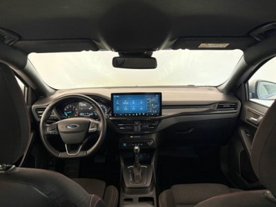 Ford Focus Station Wagon 1.0 EcoBoost Hybrid 155 CV SW ST-Line (13)