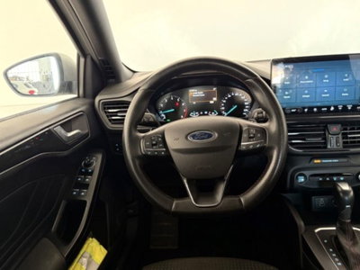Ford Focus Station Wagon 1.0 EcoBoost Hybrid 155 CV SW ST-Line (9)