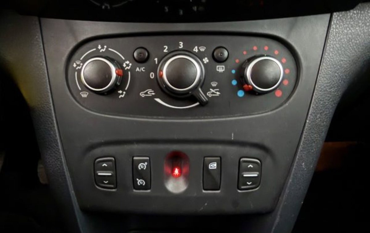 Dacia Sandero Stepway 1.5 dCi 8V 90CV Start&Stop (17)
