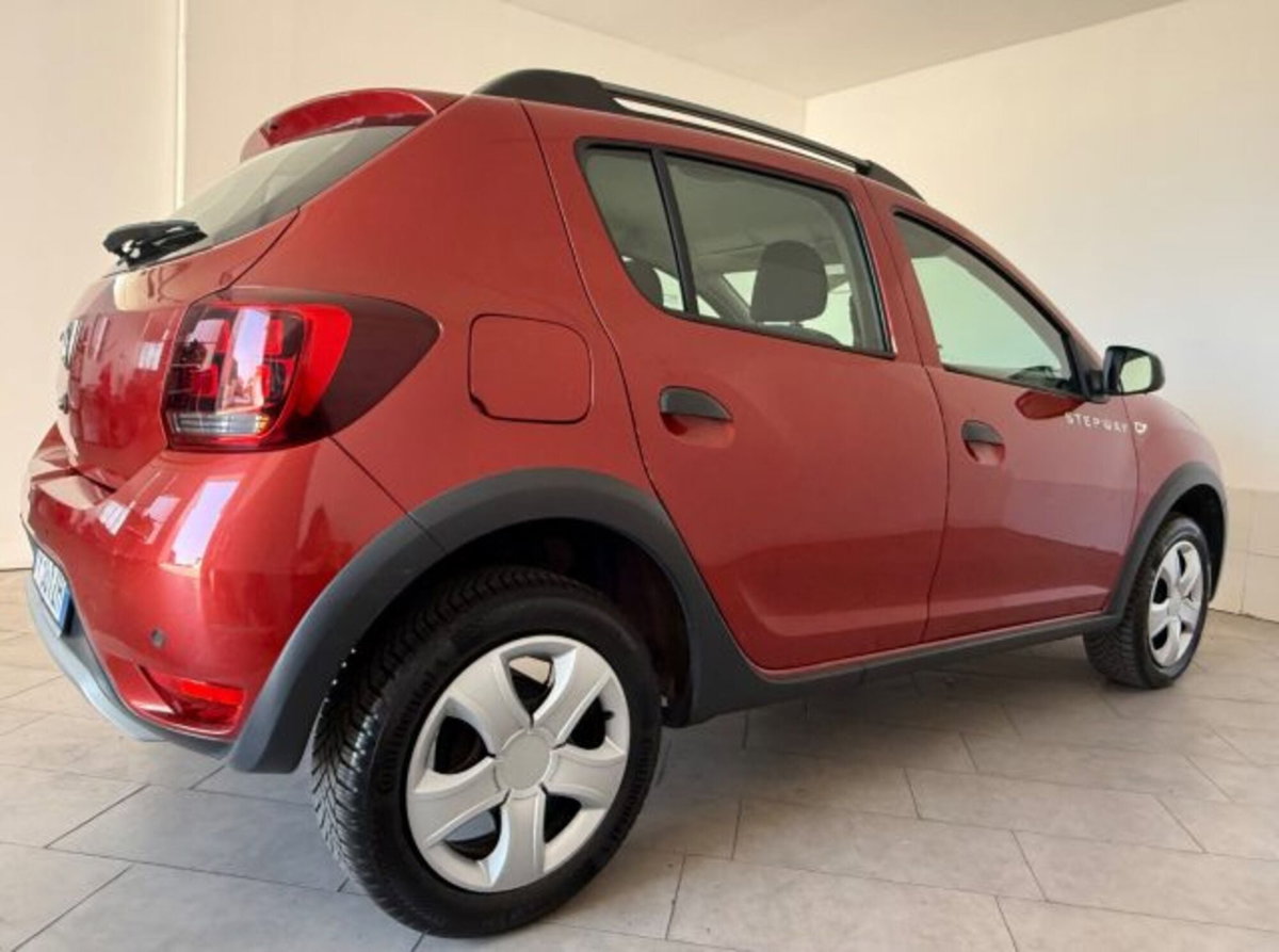 Dacia Sandero Stepway 1.5 dCi 8V 90CV Start&Stop (6)
